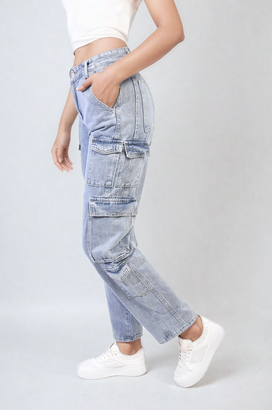 Multi Flap Pockets Cargo Jeans