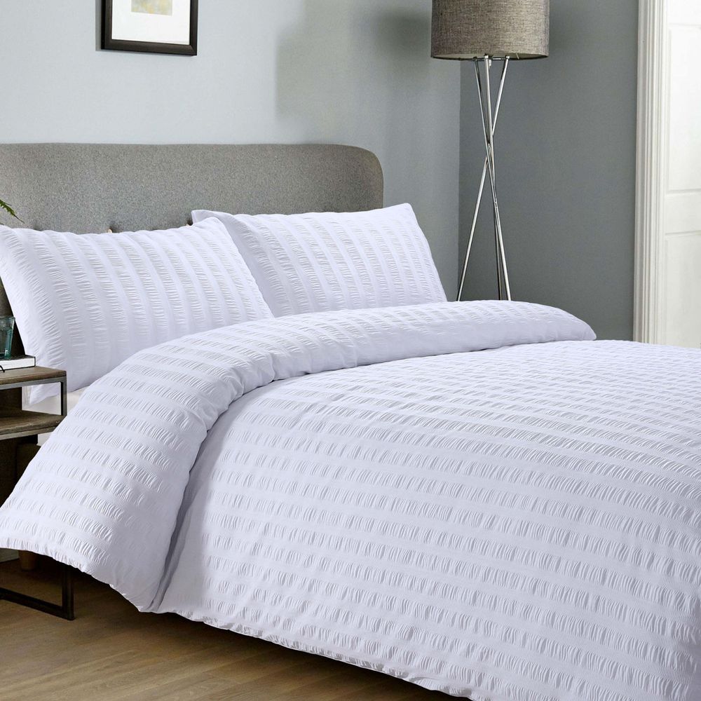 Seersucker White polycotton duvet cover set